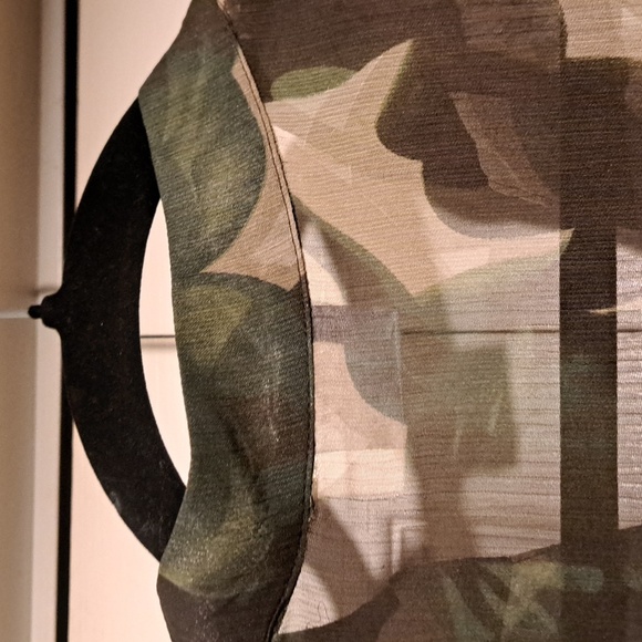 Suzy Shier Green Camouflage Sheer Blouse - Picture 7 of 8